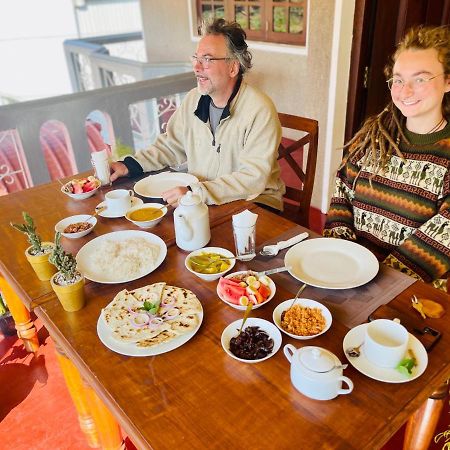 Royal Guest Hotel Inn Nuwara Eliya Dış mekan fotoğraf